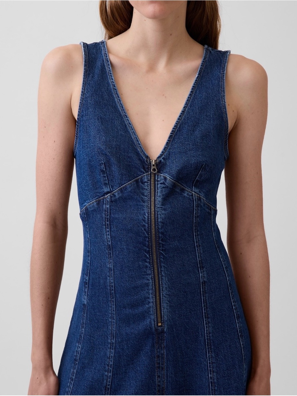GAP Denim Seamed Zip-Front Midi Dress. Size M. - Picture 4 of 5